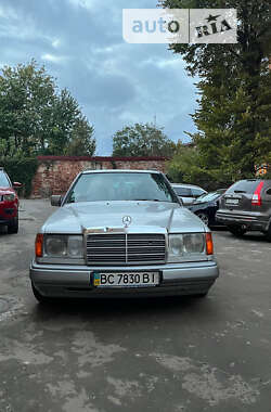 Универсал Mercedes-Benz E-Class 1992 в Львове