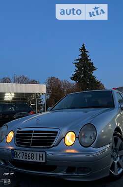 Седан Mercedes-Benz E-Class 2000 в Дубно