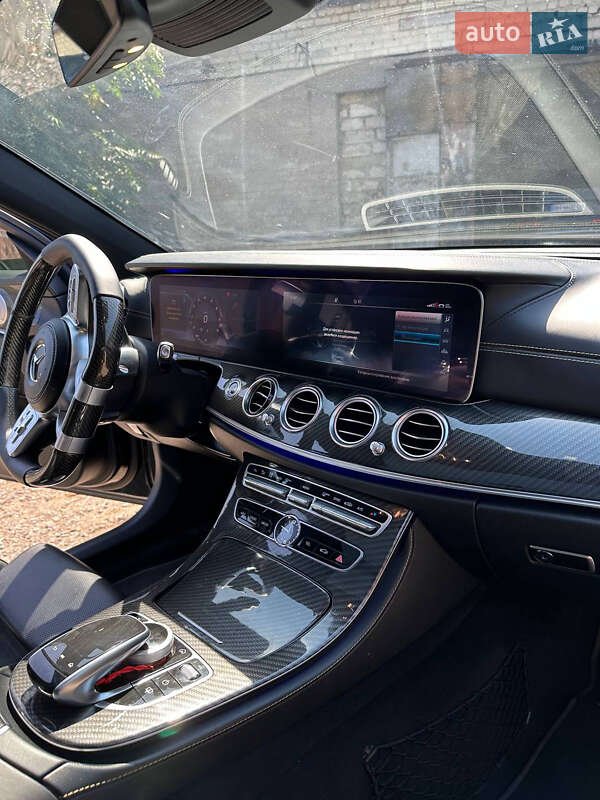 Седан Mercedes-Benz E-Class 2018 в Подольске