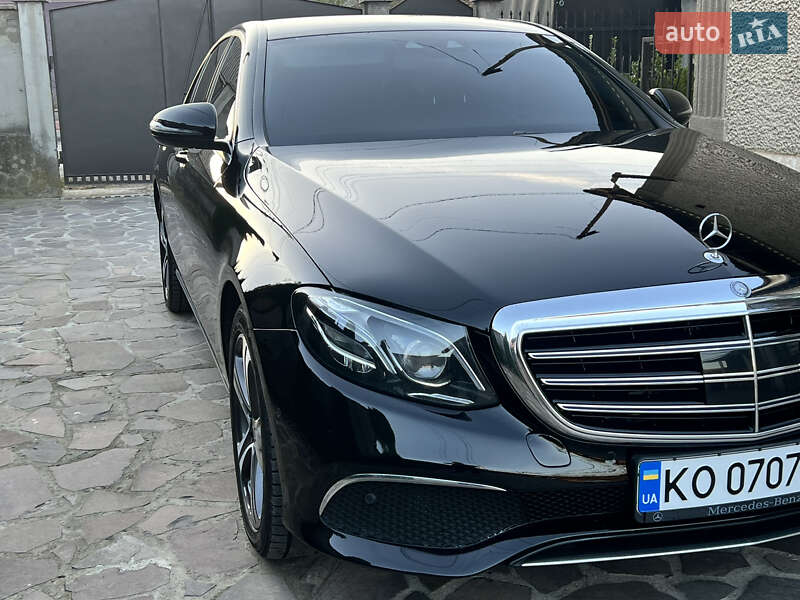 Седан Mercedes-Benz E-Class 2016 в Мукачево