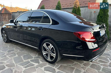 Седан Mercedes-Benz E-Class 2016 в 