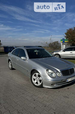 Седан Mercedes-Benz E-Class 2004 в Ивано-Франковске