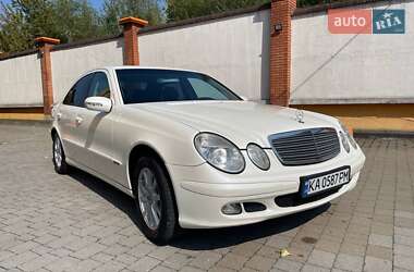 Седан Mercedes-Benz E-Class 2005 в Коломые