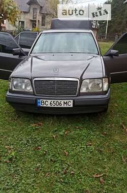 Седан Mercedes-Benz E-Class 1994 в Яворові