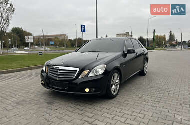 Седан Mercedes-Benz E-Class 2010 в Черкасах