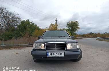 Седан Mercedes-Benz E-Class 1994 в Пирятине