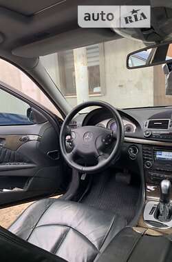 Седан Mercedes-Benz E-Class 2002 в Одессе