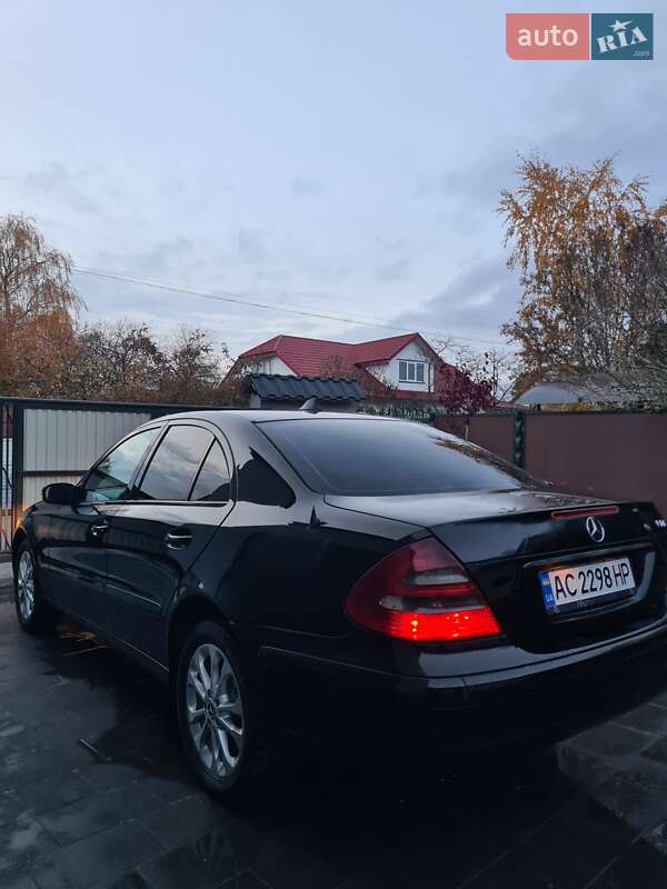 Седан Mercedes-Benz E-Class 2006 в Ковелі