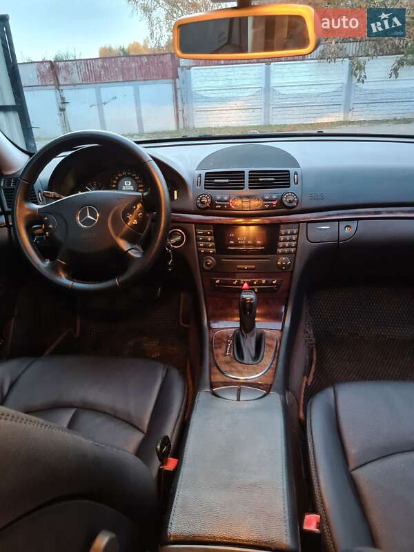 Седан Mercedes-Benz E-Class 2006 в Ковелі