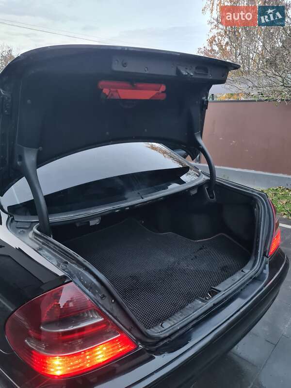 Седан Mercedes-Benz E-Class 2006 в Ковелі