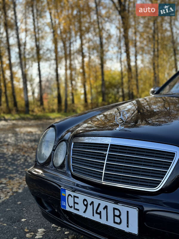 Седан Mercedes-Benz E-Class 2002 в Чернівцях
