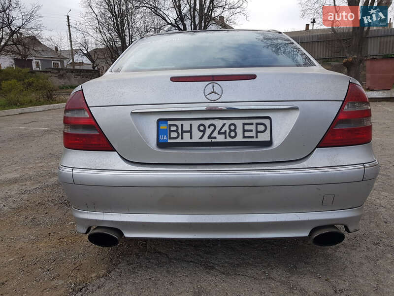 Седан Mercedes-Benz E-Class 2005 в Білгороді-Дністровському
