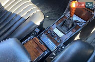 Седан Mercedes-Benz E-Class 1987 в 