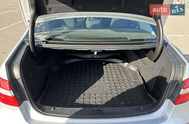 Седан Mercedes-Benz E-Class 2010 в 