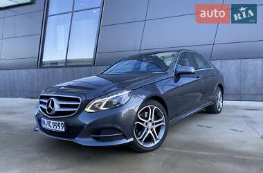 Седан Mercedes-Benz E-Class 2013 в Львові