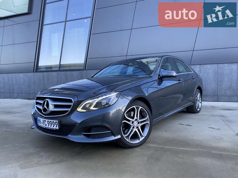 Седан Mercedes-Benz E-Class 2013 в Львове