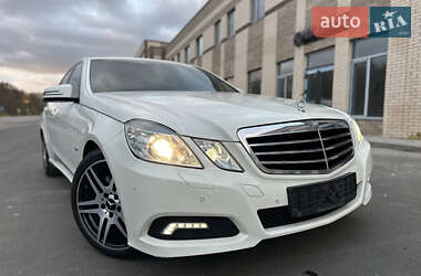 Седан Mercedes-Benz E-Class 2010 в Білій Церкві