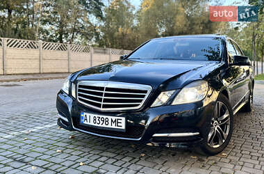 Седан Mercedes-Benz E-Class 2011 в Івано-Франківську