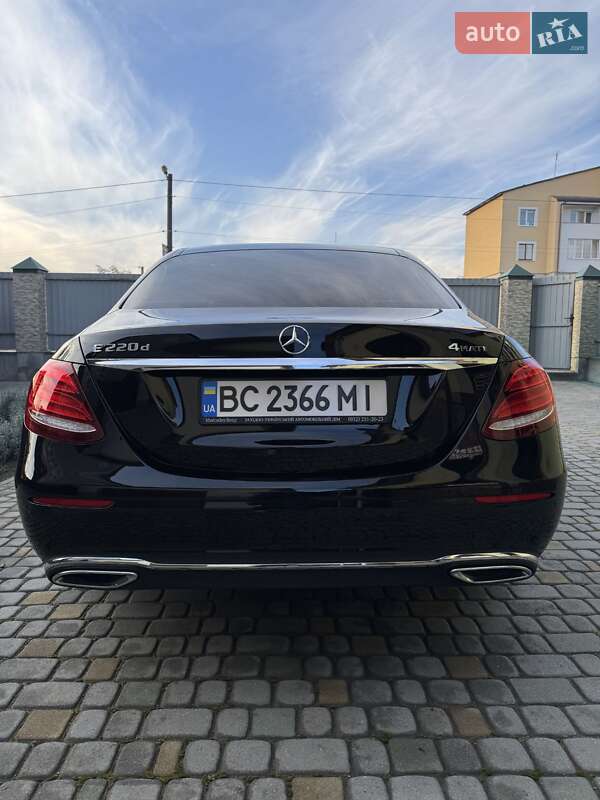 Седан Mercedes-Benz E-Class 2017 в Яворові фото 9 Седан Mercedes-Benz E-Class 2017 в Яворові