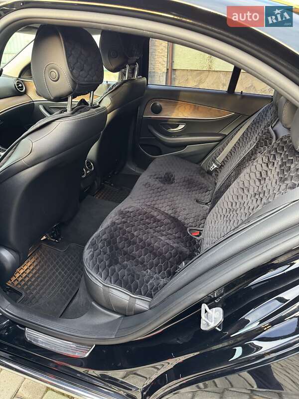Седан Mercedes-Benz E-Class 2017 в Яворові фото 16 Седан Mercedes-Benz E-Class 2017 в Яворові