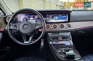Седан Mercedes-Benz E-Class 2016 в 