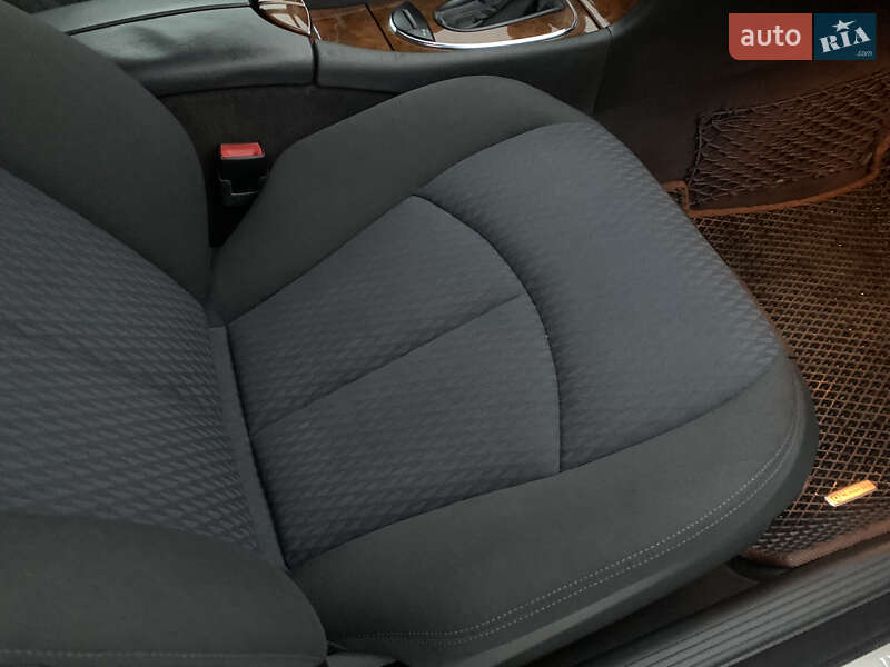 Універсал Mercedes-Benz E-Class 2004 в Вінниці