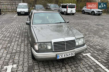 Седан Mercedes-Benz E-Class 1992 в Черновцах