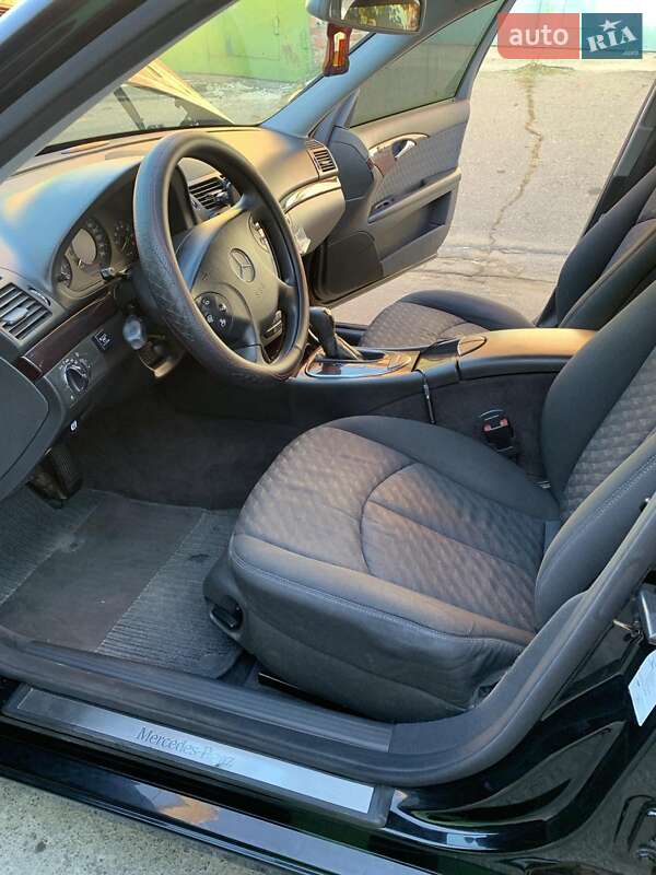 Універсал Mercedes-Benz E-Class 2005 в Миколаєві