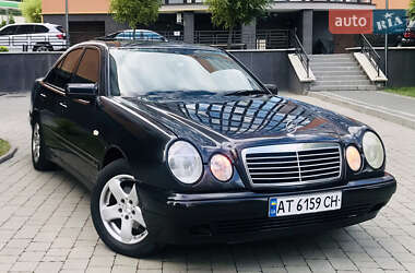 Седан Mercedes-Benz E-Class 1998 в Ивано-Франковске