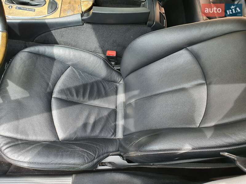 Седан Mercedes-Benz E-Class 2006 в Ровно