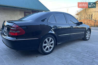 Седан Mercedes-Benz E-Class 2003 в Калуші