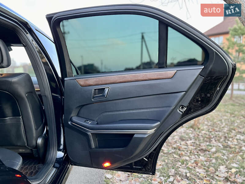 Седан Mercedes-Benz E-Class 2015 в Полтаві