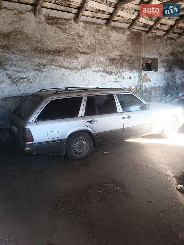 Універсал Mercedes-Benz E-Class 1985 в Іванівці