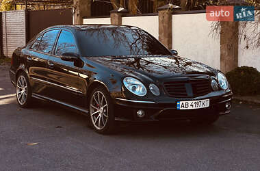 Седан Mercedes-Benz E-Class 2004 в Виннице