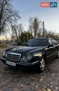 Седан Mercedes-Benz E-Class 1997 в Броварах