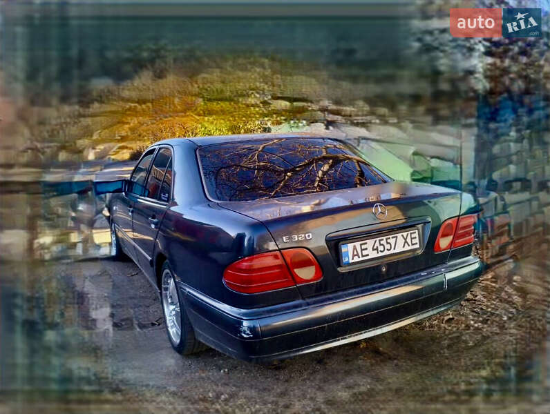 Седан Mercedes-Benz E-Class 1996 в Нікополі