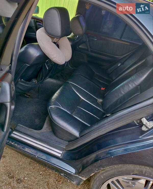 Седан Mercedes-Benz E-Class 1996 в Нікополі