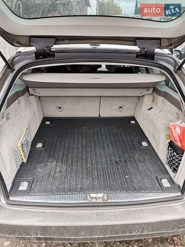 Универсал Mercedes-Benz E-Class 2011 в Ивано-Франковске фото 25 Универсал Mercedes-Benz E-Class 2011 в Ивано-Франковске