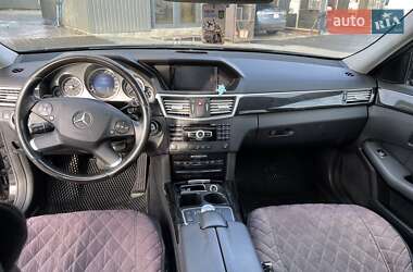 Седан Mercedes-Benz E-Class 2012 в Трускавці