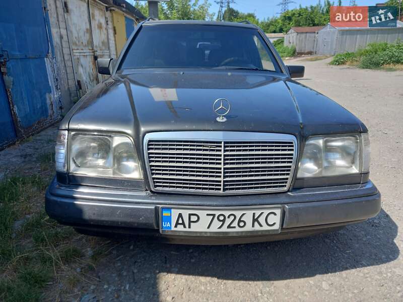 Универсал Mercedes-Benz E-Class 1995 в Днепре