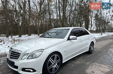 Седан Mercedes-Benz E-Class 2010 в Білій Церкві