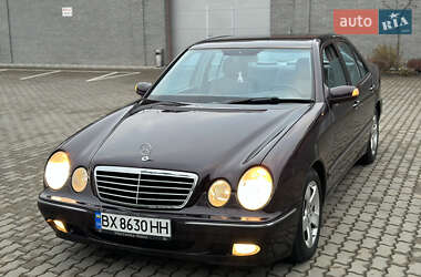 Седан Mercedes-Benz E-Class 2001 в Костополе