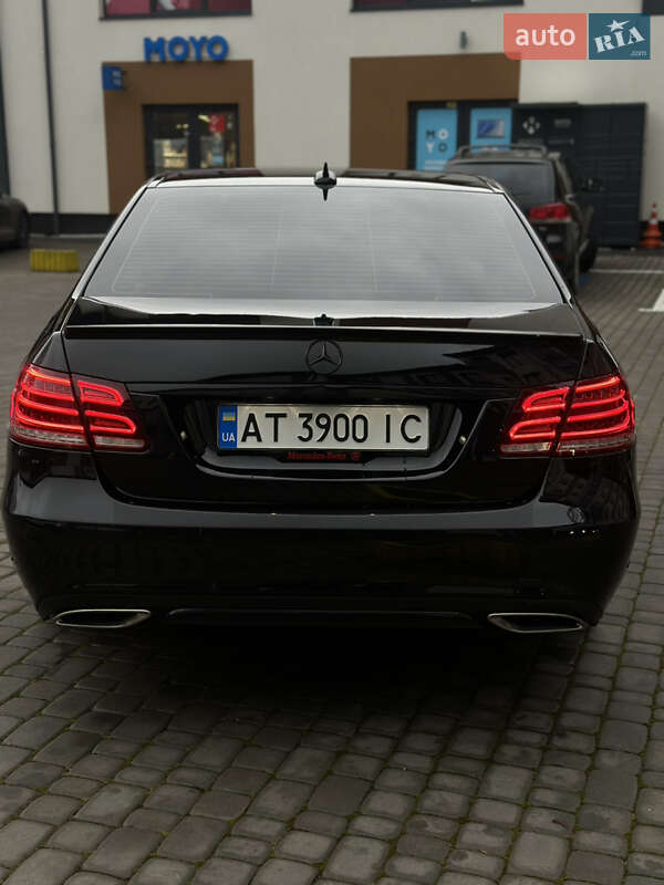 Седан Mercedes-Benz E-Class 2013 в Коломые