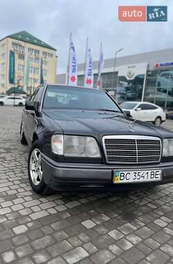 Седан Mercedes-Benz E-Class 1995 в Дублянах