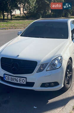 Седан Mercedes-Benz E-Class 2011 в Киеве