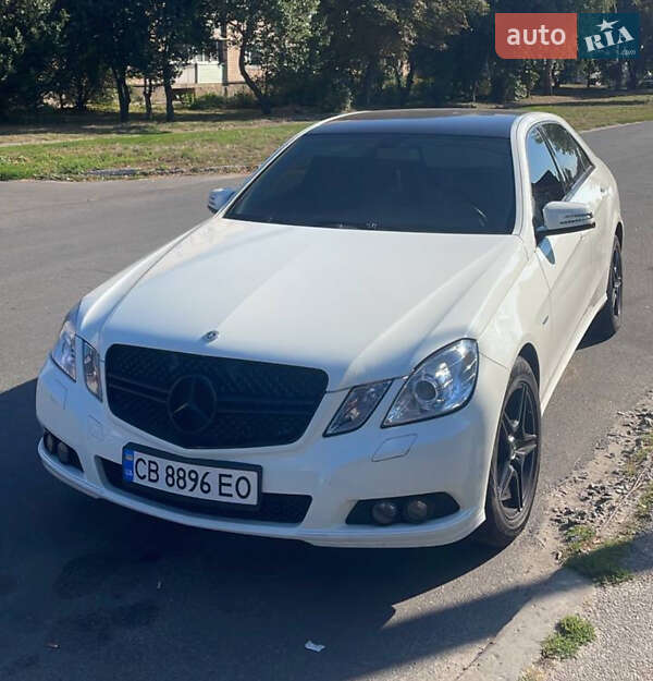 Седан Mercedes-Benz E-Class 2011 в Ніжині