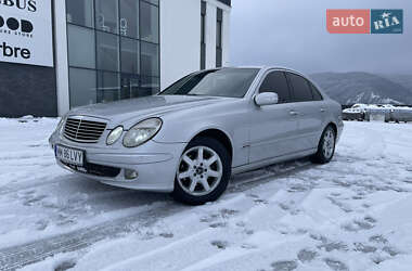 Седан Mercedes-Benz E-Class 2003 в Хусті