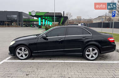 Седан Mercedes-Benz E-Class 2009 в Києві