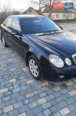 Седан Mercedes-Benz E-Class 2008 в Чемеровцах