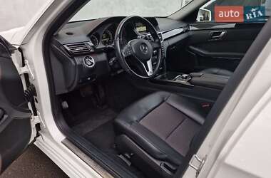 Седан Mercedes-Benz E-Class 2012 в 